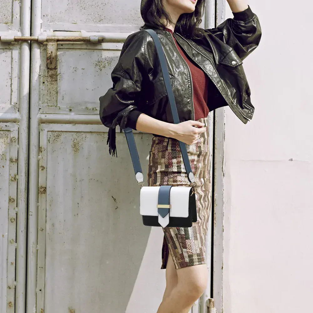 Anna Grace Kabelka crossbody AG00692 bílá/černá/modrá